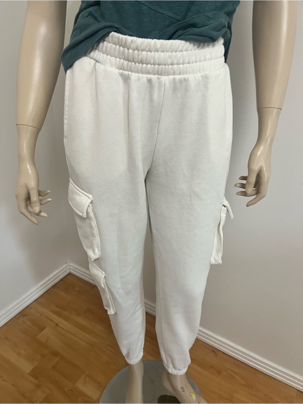 Forever 21 White Cargo Jogger Sweatpants